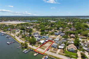 4005 SUNRISE DRIVE, ST PETERSBURG, FL 33705 - MLS#MFRTB8494555