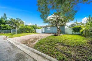 1601 PALM WAY, LARGO, FL 33771 - MLS#MFRTB8494558