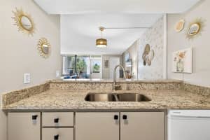 2614 COVE CAY DRIVE, CLEARWATER, FL 33760 - MLS#MFRTB8494589