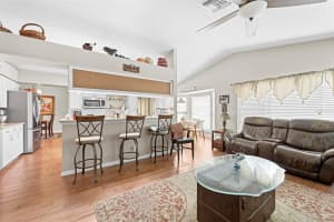 2552 CRYSTAL LAKE DRIVE, SPRING HILL, FL 34606 - MLS#MFRTB8494624