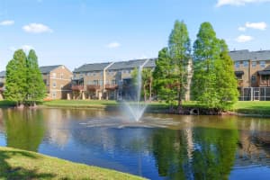 3044 POINTEVIEW DRIVE, TAMPA, FL 33611 - MLS#MFRTB8494629