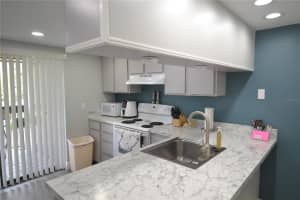 284 WOODLAKE WYNDE, OLDSMAR, FL 34677 - MLS#MFRTB8494637