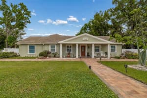 9406 FLORA STREET, TAMPA, FL 33615 - MLS#MFRTB8494641