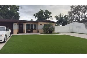 2106 W Cluster Ave, TAMPA