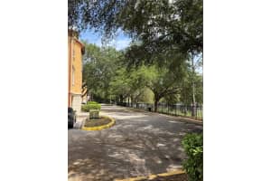 6117 METROWEST BOULEVARD, ORLANDO, FL 32835 - MLS#MFRTB8494649