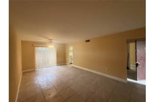 7601 PAULA DRIVE, TAMPA, FL 33615 - MLS#MFRTB8494692