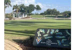 360 Cedarbrook Ct, VENICE