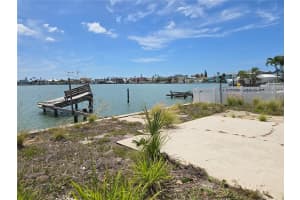 249 144TH AVENUE, MADEIRA BEACH, FL 33708 - MLS#MFRTB8494719