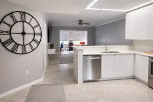 8651 10TH STREET, ST PETERSBURG, FL 33702 - MLS#MFRTB8494746