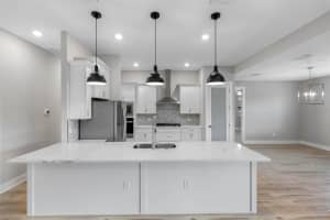 5601 SUMMIT VIEW DRIVE, BROOKSVILLE, FL 34601 - MLS#MFRTB8494749