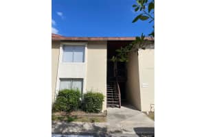 2725 Hidden Lake Blvd #c, SARASOTA