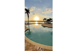 8800 BAY PINES BOULEVARD, ST PETERSBURG, FL 33709 - MLS#MFRTB8494764