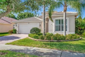 16022 GOLDEN LAKES DRIVE, WIMAUMA, FL 33598 - MLS#MFRTB8494765