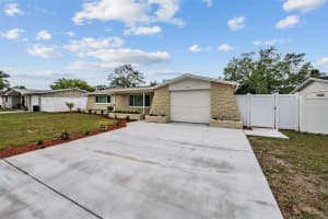 5255 SCHOOL ROAD, NEW PORT RICHEY, FL 34653 - MLS#MFRTB8494770