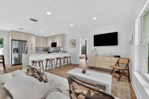 637 41ST AVENUE, ST PETERSBURG, FL 33703 - MLS#MFRTB8494773