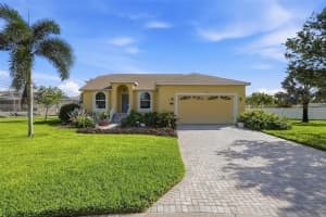 4301 52ND AVENUE, ST PETERSBURG, FL 33711 - MLS#MFRTB8494777