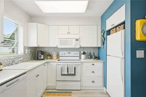 854 SKY LOCH DRIVE, DUNEDIN, FL 34698 - MLS#MFRTB8494802