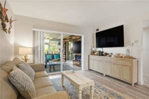 854 SKY LOCH DRIVE, DUNEDIN, FL 34698 - MLS#MFRTB8494802