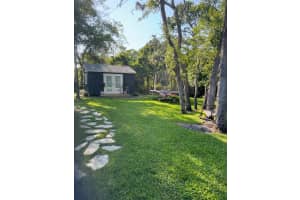 2424 SUMMERWOOD COURT, DUNEDIN, FL 34698 - MLS#MFRTB8494815