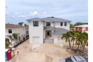 2071 ILLINOIS AVENUE, ST PETERSBURG, FL 33703 - MLS#MFRTB8494822