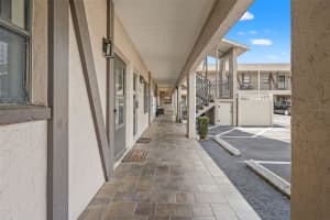 7400 SPRING HILL DRIVE, SPRING HILL, FL 34606 - MLS#MFRTB8494840