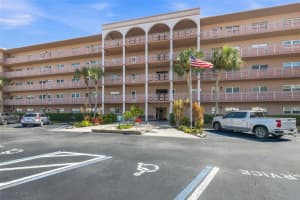 5521 80TH STREET, ST PETERSBURG, FL 33709 - MLS#MFRTB8494851