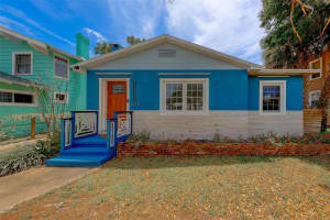 636 37TH AVENUE, ST PETERSBURG, FL 33705 - MLS#MFRTB8494865