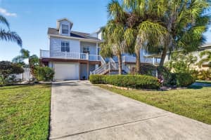 821 Blue Heron Blvd, RUSKIN