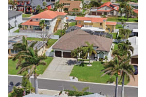 109 16TH STREET, BELLEAIR BEACH, FL 33786 - MLS#MFRTB8494914