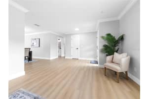 11315 CARROLLWOOD ESTATES DRIVE, TAMPA, FL 33618 - MLS#MFRTB8494936