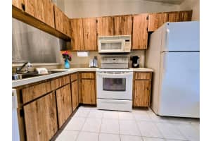 3926 LA COSTA LANE, LARGO, FL 33771 - MLS#MFRTB8494952