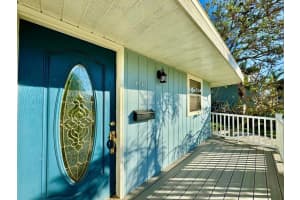 4112 BEACH DRIVE, ST PETERSBURG, FL 33705 - MLS#MFRTB8494968