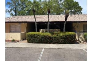 1220 13th Cir Se, LARGO