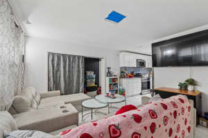 10110 LANTANA AVENUE, TAMPA, FL 33612 - MLS#MFRTB8494996