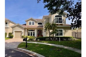 601 VIENTO DE AVILA, TAMPA, FL 33613 Sold 04/07/26