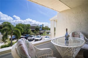 656 WINDRUSH BAY DRIVE, TARPON SPRINGS, FL 34689 - MLS#MFRTB8495032
