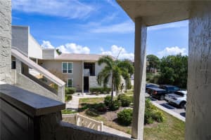 656 WINDRUSH BAY DRIVE, TARPON SPRINGS, FL 34689 - MLS#MFRTB8495032