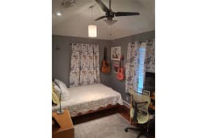 226 21ST AVENUE, ST PETERSBURG, FL 33704 - MLS#MFRTB8495054