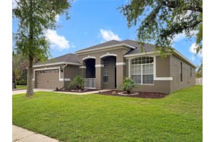 6817 CROMWELL GARDEN DR, APOLLO BEACH, FL 33572 - MLS#MFRTB8495103