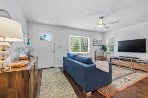 3125 QUEEN STREET, ST PETERSBURG, FL 33713 - MLS#MFRTB8495237