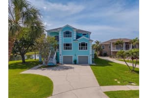 2106 Pelican Ct, TARPON SPRINGS