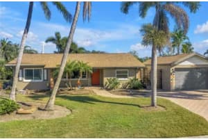 7898 Causeway Blvd S, St. Petersburg, FL 33707, Sold 04/08/26