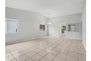 7102 HARBOR HEIGHTS CIRCLE, ORLANDO, FL 32835 - MLS#MFRTB8495308