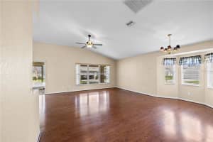 2724 GOLF LAKE DRIVE, PLANT CITY, FL 33566 - MLS#MFRTB8495393