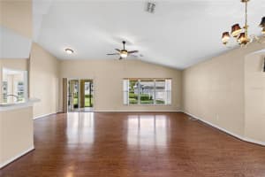 2724 GOLF LAKE DRIVE, PLANT CITY, FL 33566 - MLS#MFRTB8495393