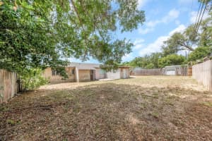 6235 HAMPTON DRIVE, ST PETERSBURG, FL 33710 - MLS#MFRTB8495401