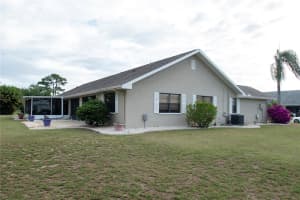 319 LINGER LANE, SUN CITY CENTER, FL 33573 - MLS#MFRTB8495437