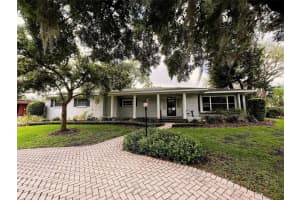 520 RIVERHILLS DRIVE, TEMPLE TERRACE, FL 33617 - MLS#MFRTB8495455