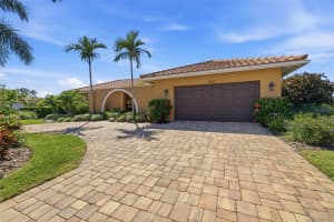 1997 HAWAII AVENUE, ST PETERSBURG, FL 33703 - MLS#MFRTB8495463