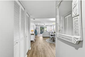 101 LAKE AVENUE, LARGO, FL 33771 - MLS#MFRTB8495477